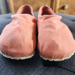OTZ CORK LITE Linen Shoes size 41 in Salmon